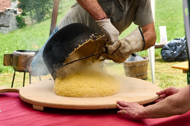 Cheese Rolling Gloucester Mon 27th, May 2024