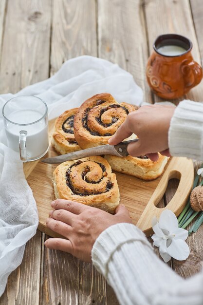 Cinnamon Roll Day Fri 04th, Oct 2024